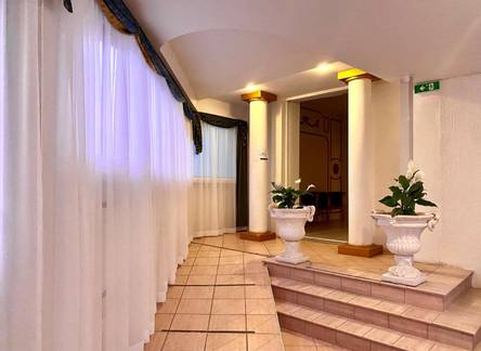 Отель Grand Hotel Michelacci Super