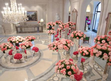 Отель Four Seasons Hotel George V
