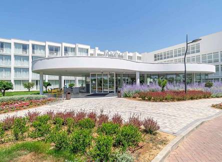 Отель Amadria Park Jakov