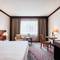 Отель Zenith Sukhumvit (ex. Hampton Inn)
