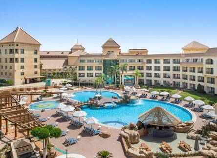 Отель Hilton Pyramids Golf Resort