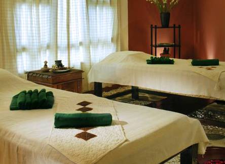 Отель Grand Tropic Suites Hotel