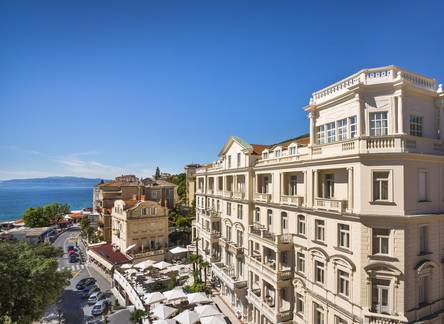 Отель Hotel Palace Bellevue