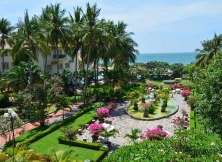 Отель Le Aqua Resort & Spa Phan Thiet