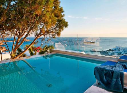 Отель Myconian Ambassador Relais & Chateaux