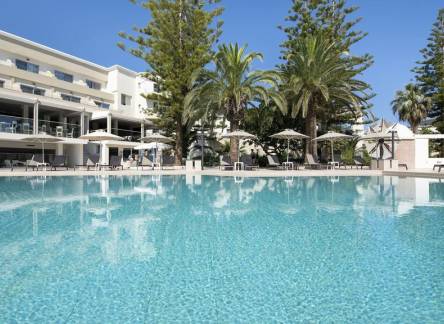 Отель Vantaris Luxury Beach Resort