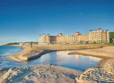 Отель Riu Helios Bay