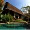 Отель Santi Mandala Villa & Spa