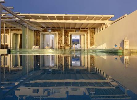 Отель SAINT JOHN HOTEL VILLAS & SPA
