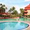 Отель White Rose Kuta Resort