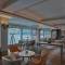 Отель New World Millennium Hong Kong Hotel