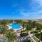 Отель Golden Beach Resort