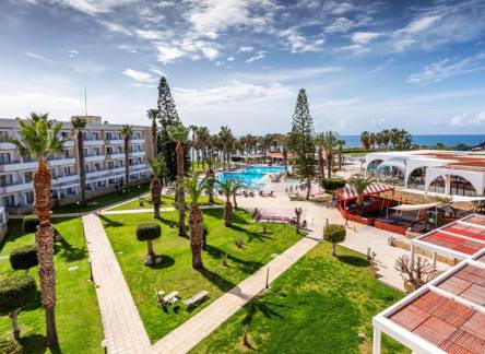 Отель Louis Phaethon Beach
