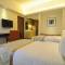 Отель Imperial Palace Suites