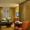Отель Imperial Palace Suites