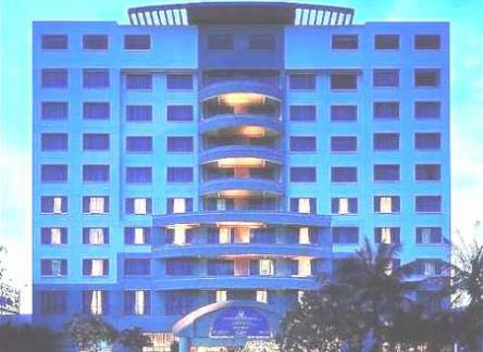 Отель Novotel Garden Plaza