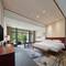 Отель Hilton Sanya Yalong Bay Resort & Spa