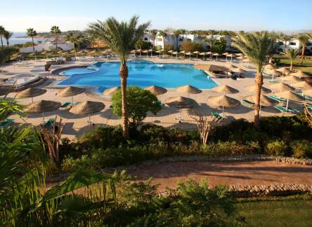 Отель Domina Coral Bay Oasis