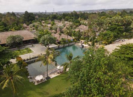 Отель Jimbaran Puri Bali