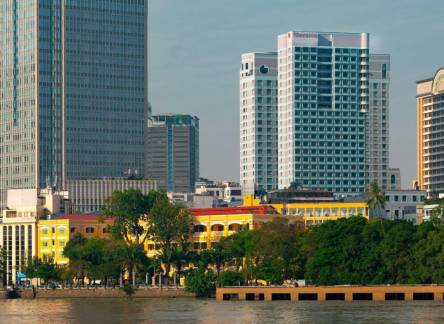 Отель Sheraton Saigon Hotel & Towers