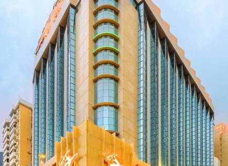 Отель Golden Dragon Hotel