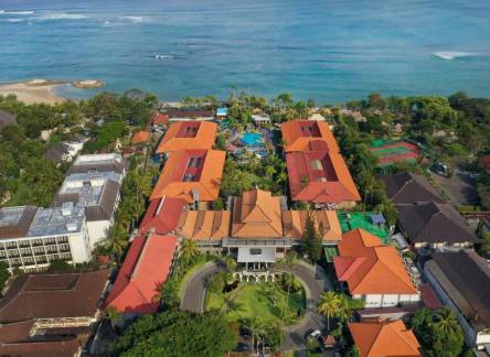 Отель Bali Dynasty Resort