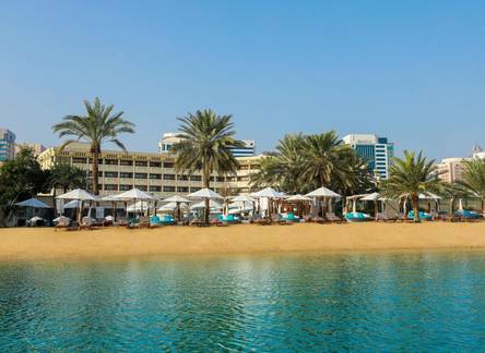 Отель Le Meridien Abu Dhabi