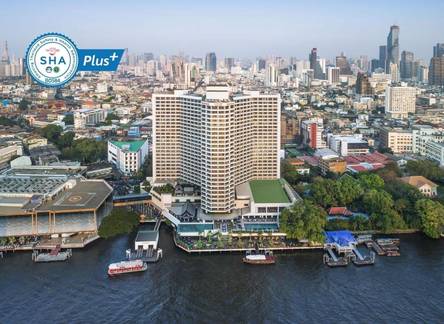 Отель Royal Orchid Sheraton Hotel & Towers