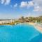 Отель Coral Beach Resort