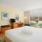 Отель Coral Beach Resort