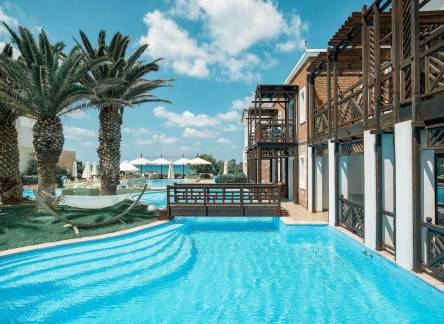 Отель Mitsis Royal Mare Thalasso & Spa Resort