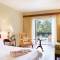 Отель Grecotel Lux.Me Daphnila Bay Dassia