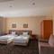Отель Benefit Plaza Congress Hotel