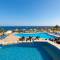 Отель Island View Resort