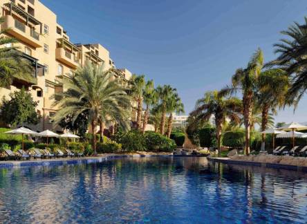 Отель Movenpick Resort Residences Aqaba