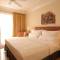 Отель Movenpick Resort Residences Aqaba