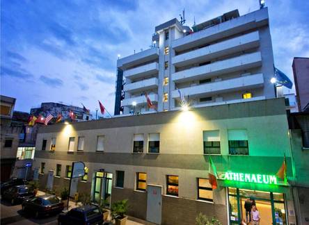 Отель Athenaeum