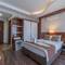Отель Grand Barhan Hotel