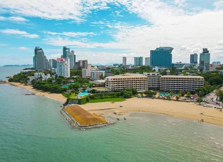 Отель Dusit Thani Pattaya