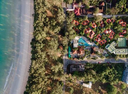 Отель Dewa Phuket Resort & Villas