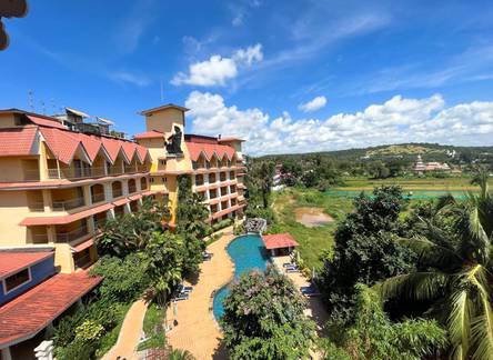 Отель Acron Candolim Regina