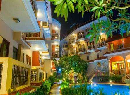 Отель Lazylagoon Sarovar Portico Suites