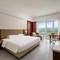 Отель Grand Soluxe Hotel & Resort