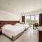 Отель Grand Soluxe Hotel & Resort