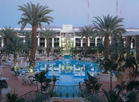 Отель Isrotel Agamim