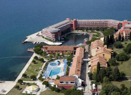 Отель Aparthotel Vile Barka