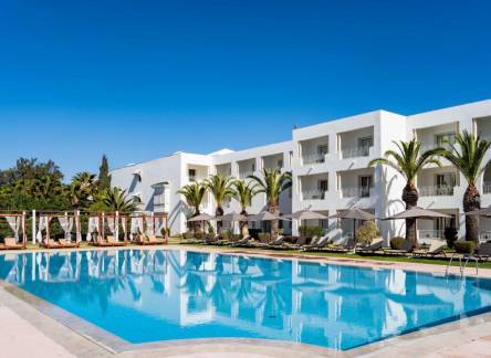 Отель Hotel Flora Park by Turismark