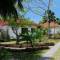 Отель Islanders Guest House