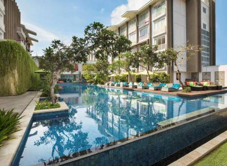 Отель Ibis Styles Bali Benoa