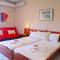 Отель Dionysos Inn Hotel